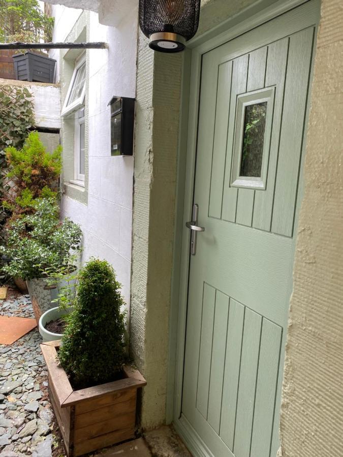 Busy Beas Cottage Workington Exterior photo